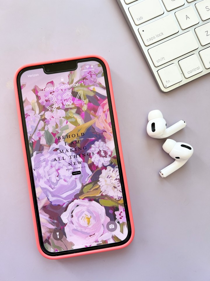 New Floral Collection Coming Soon + All Things New Lock&nbsp;Screen